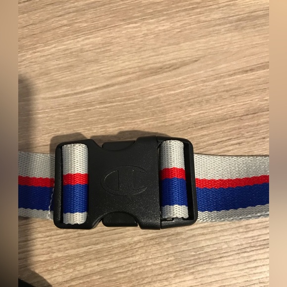 Champion Belt Bag /Fanny Pack Sling - Picture 5 of 5